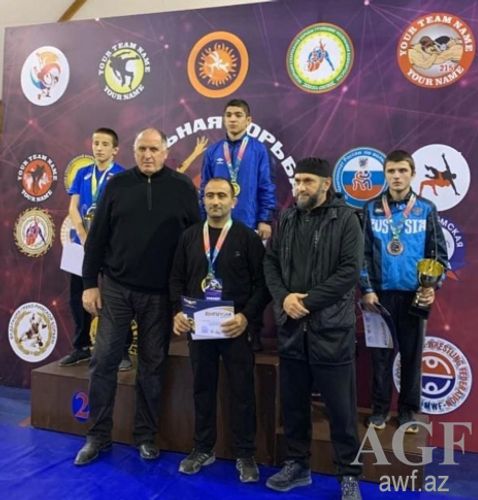 Güləşçilərimiz Dağıstandan bir dəst medalla qayıdır