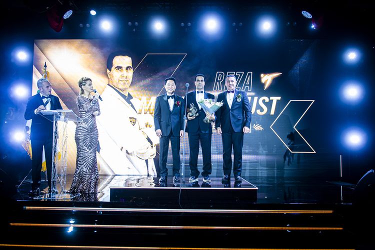 Yığmamızın baş məşqçisi ilin ən yaxşısı oldu