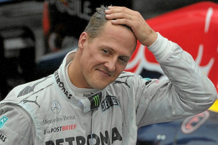 Mixael Şumaxer Paris xəstəxanasına yerləşdirildi