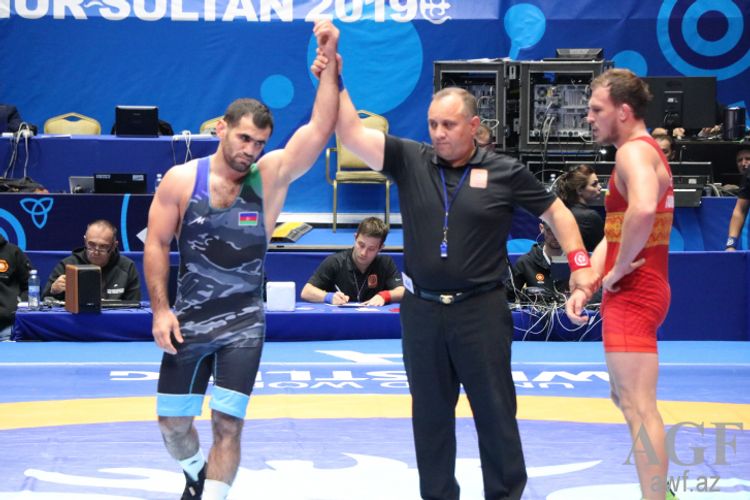 Cəbrayıl Həsənovla Şərif Şərifov finalda! - YENİLƏNİB