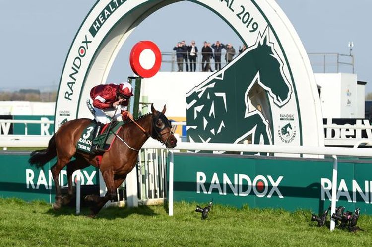 500 milyon funt-sterlinq ziyan – koronavirus səbəbindən