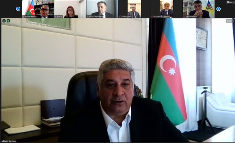 “İdmançılarımızın bəzilərinin taksi sürücüsü kimi fəaliyyətə başlamaları məni çox narahat edir” - Azad Rəhimov