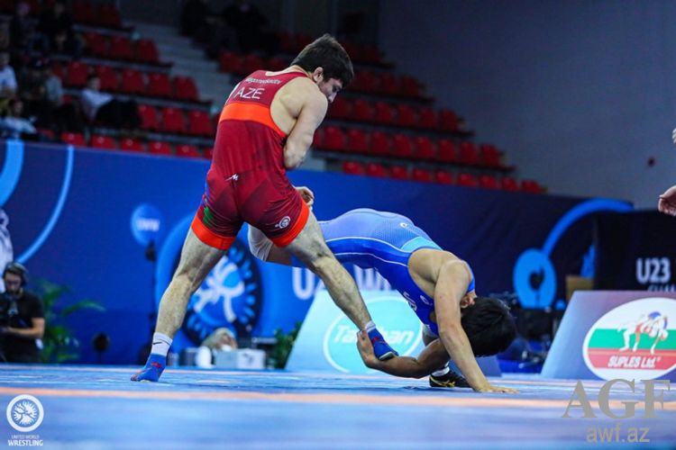 Ümid “bürünc”ə qaldı – güləşçimiz yarımfinalda uduzdu