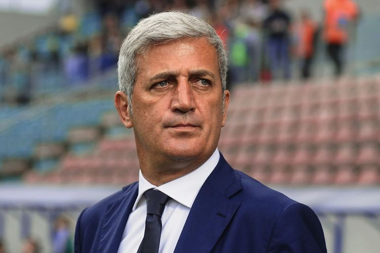 İsveçrə millisini Bakıya gətirəcək baş məşqçi bilindi