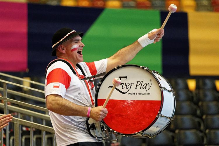 Xalsız vida  - YENİLƏNİB