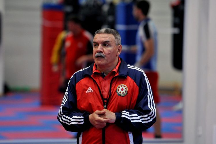 “Yığmanın üzvləri və məşqçiləri olaraq cəbhəyə getməyə hazırıq” - Nəriman Abdullayev