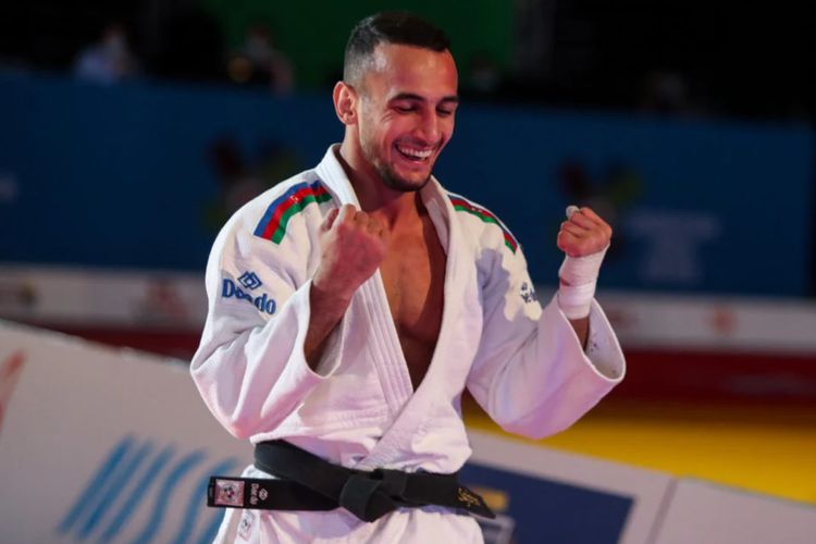 Orxan Səfərovun "qızıl yolu" - FOTOSESSİYA