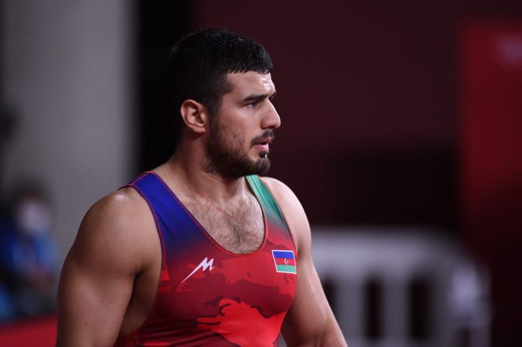 İslam Abbasov ilk görüşdə uduzdu - FOTOSESSİYA