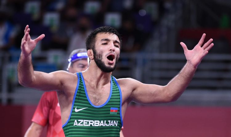 Güləşçimizdən bir qələbə, bir məğlubiyyət - FOTOSESSİYA