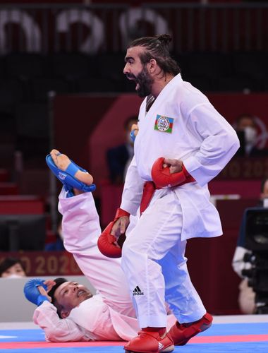 Rafael Ağayev yarımfinalda - FOTOSESSİYA