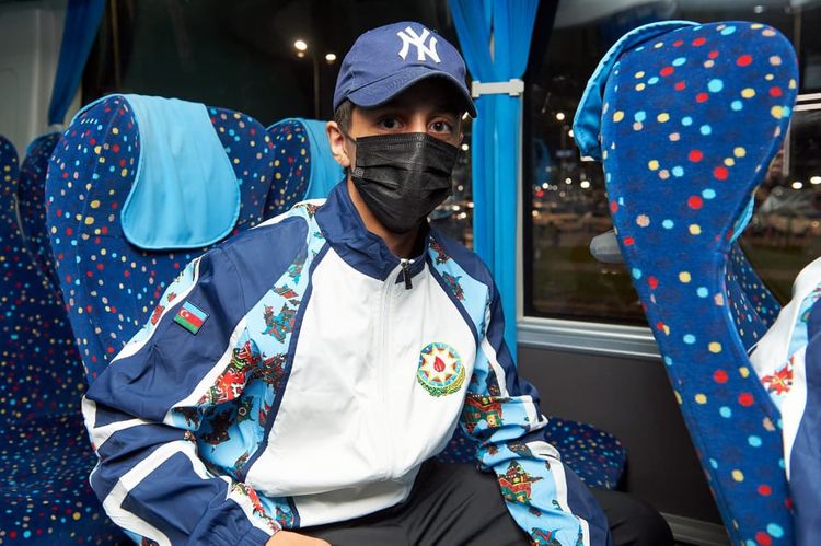 Nümayəndə heyətimizin ilk qrupu Kazanda  - FOTOSESSİYA