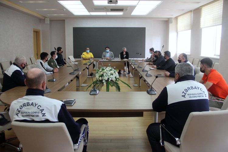 Yığmamızda yeni baş məşqçi