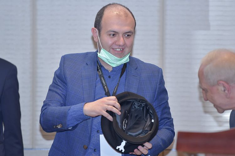 Fərid Qayıbov: “Vüqar Həşimov qısa ömür yaşasa da, böyük nailiyyətlərə imza atıb”