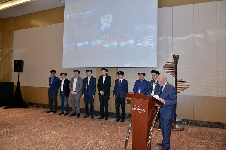 Fərid Qayıbov: “Vüqar Həşimov qısa ömür yaşasa da, böyük nailiyyətlərə imza atıb”