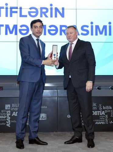 Fərid Qayıbov bir qrup şəxsə dövlət mükafatlarını təqdim etdi - FOTOSESSİYA