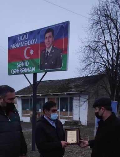 Şəhid atasına xüsusi mükafatını təqdim etdi – AİJA