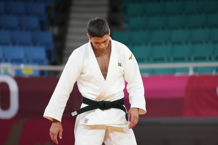 Rüstəmin 2 qələbəsinin və 1 məğlubiyyətinin - FOTOSESSİYAsı