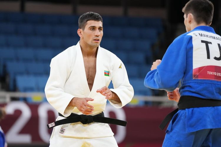 Rüstəmin 2 qələbəsinin və 1 məğlubiyyətinin - FOTOSESSİYAsı