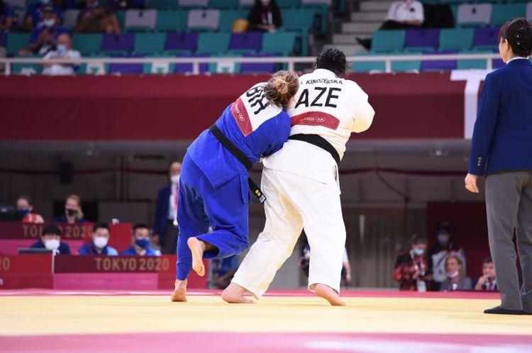 İrina Kindzerska medalın bir addımlığında - FOTOSESSİYA