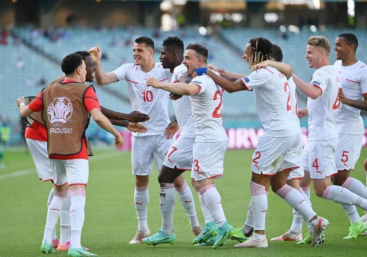 Bakıdakı tarixi oyunda qalib müəyyənləşmədi - FOTOSESSİYA