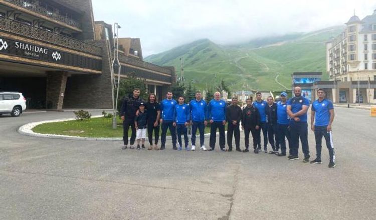 Milli komandanın üzvləri ilə görüşdü - Sadıq Sadıqov