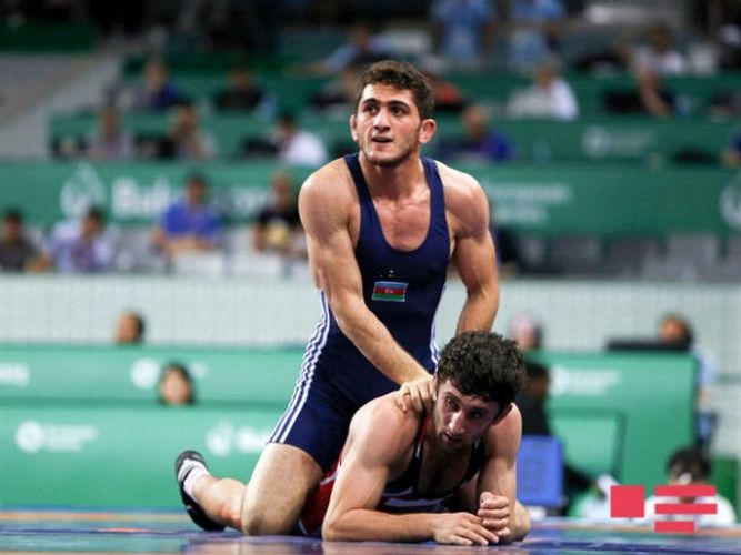 İki gümüş, iki bürünc - güləşçilərimizdən