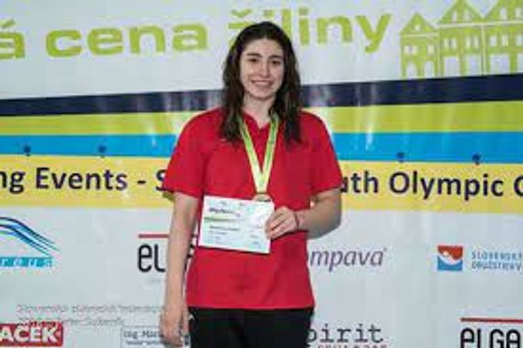 10 idmançı arasında 10-cu - Fatimə Əlkərəmova