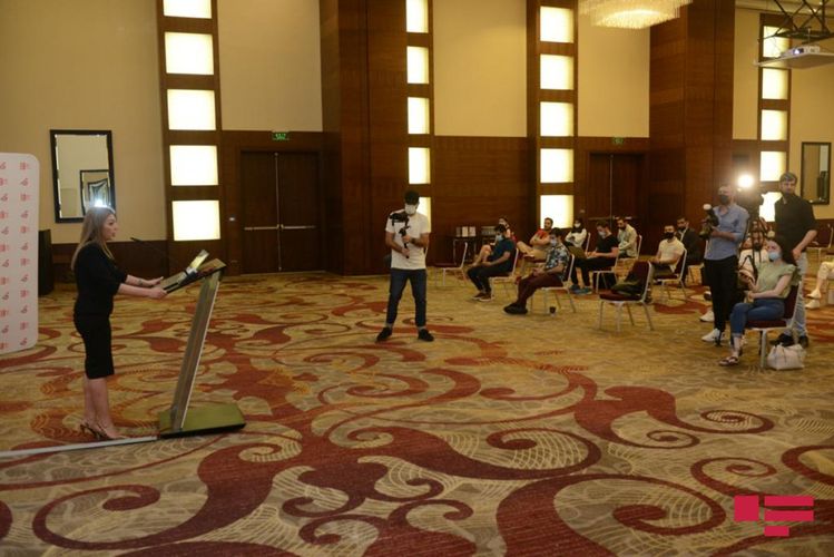 “Pərdə arxasında baş verənlər azarkeşlərə çatdırılacaq” - Ayan Nəcəf-Ağayeva