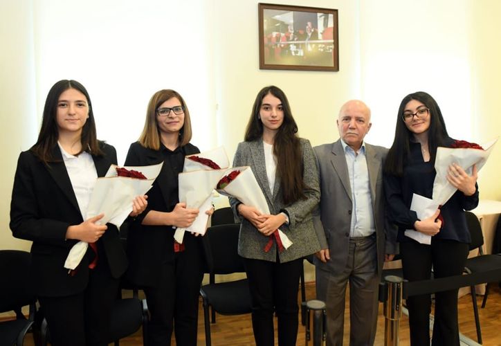 Şahmat Federasiyasında prezident dəyişikliyi - FOTOSESSİYA