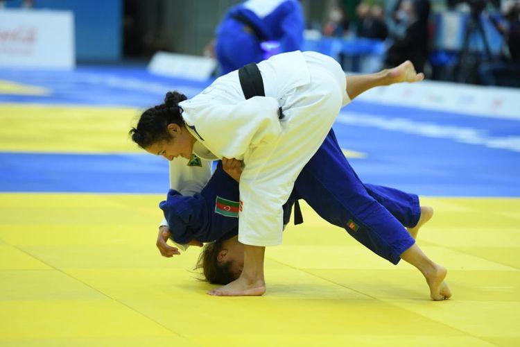 Cüdoçularımız ilk gündə 7 medal qazandı - I MDB Oyunlarında