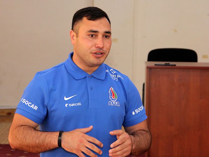 "Məğlubiyyətdən nəticə çıxarmağa çalışacaq" - yığmamızın baş məşqçisi