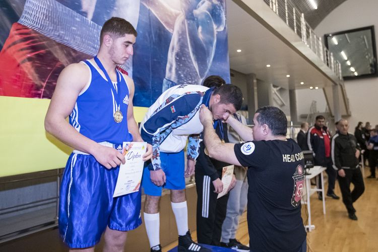 Azərbaycanın ən güclü boksçuları bəlli oldu - FOTOSESSİYA