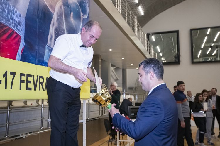 Elbrus Rzayev: “Bu, tək mənim deyil, Sumqayıt məktəbinin qələbəsidir”