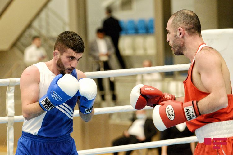 Dünya çempionu Azərbaycan çempionatına qələbə ilə başladı - FOTOSESSİYA