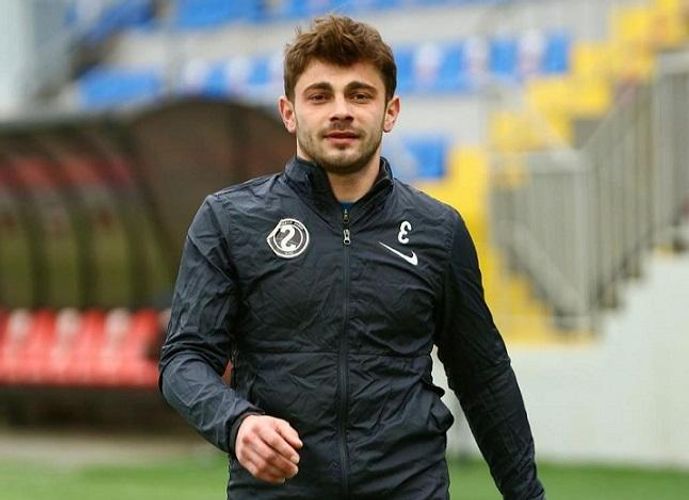 “Olimpiakos”la anlaşan Manafov viza problemini həll etdi