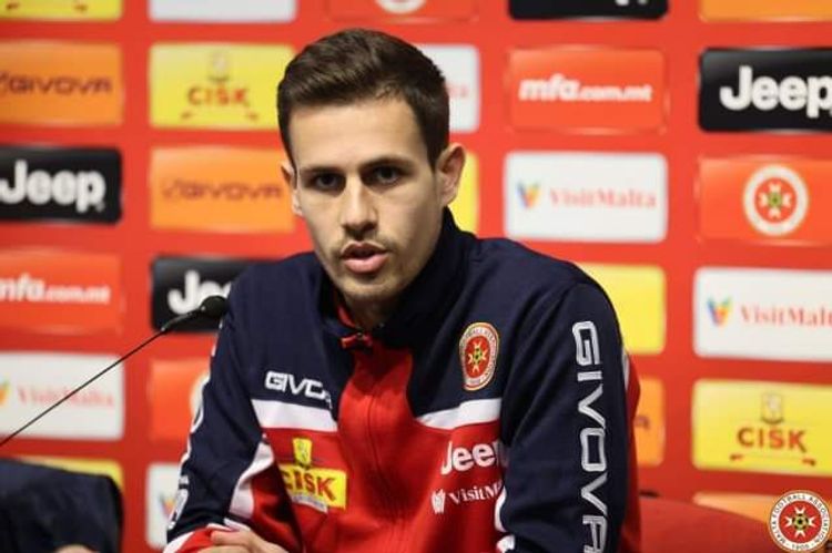 Maltalı futbolçu: “Onlarda klubların idarəçiliyi də fərqlidir”