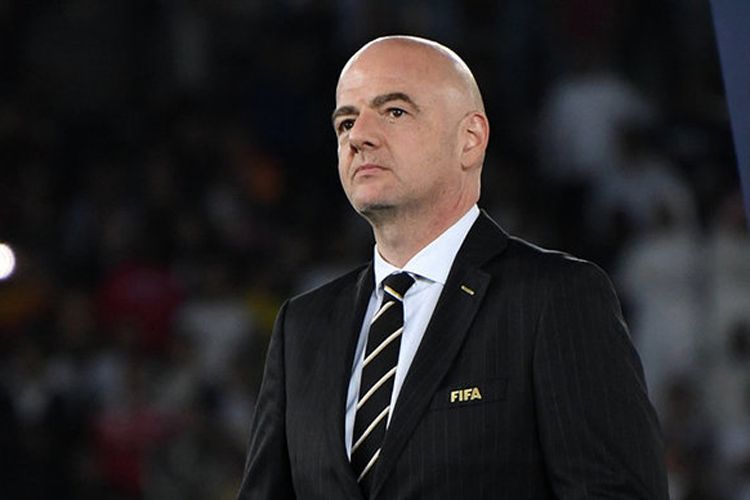 İnfantino FIFA prezidentliyinə yenidən namizədliyini verəcək
