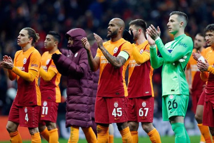 “Qalatasaray” transfer qadağası ilə üz-üzə