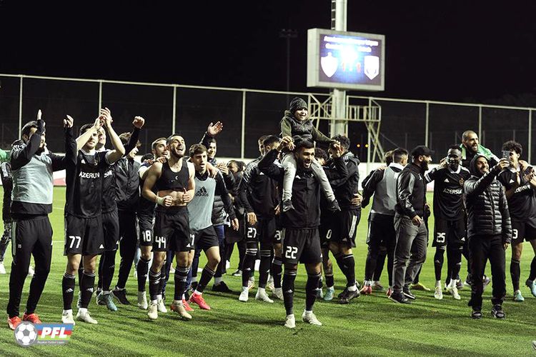 “Neftçi” irəlilədi, “Qarabağ” mövqeyini qorudu