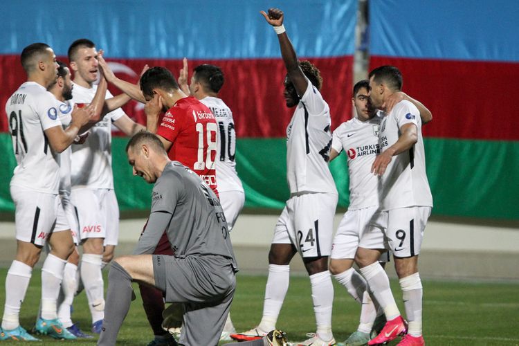“Neftçi” 14, “Qarabağ” 5 pillə irəlilədi – Avropada