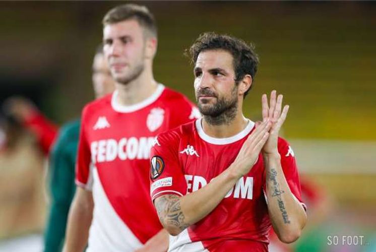 Ulduz futbolçu klubundan ayrılacağını açıqladı