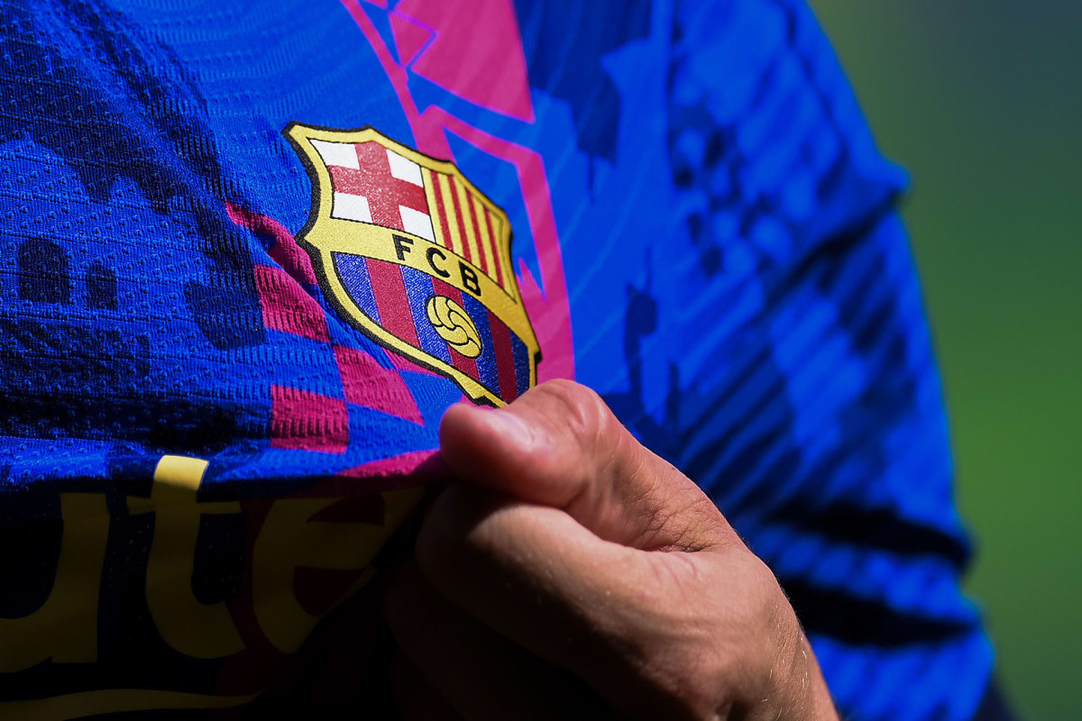 "Barselona" yayda transferlərdən 120 milyon əldə edə bilər