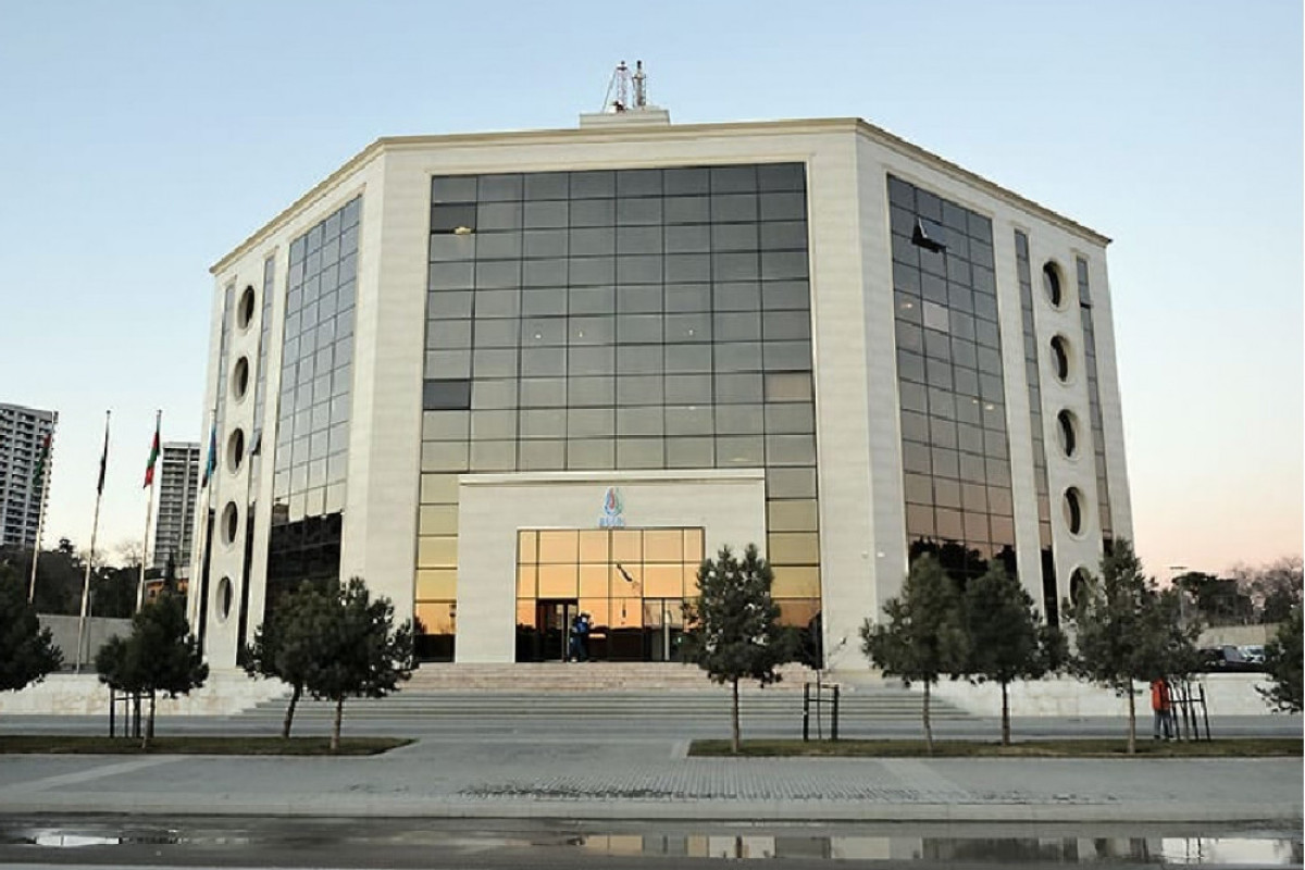 AFFA "Neftçi"nin prezidentini cəzalandırdı