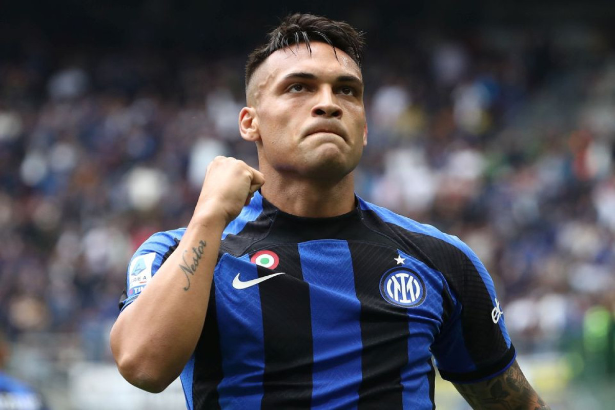 10 qat maaşdan imtina