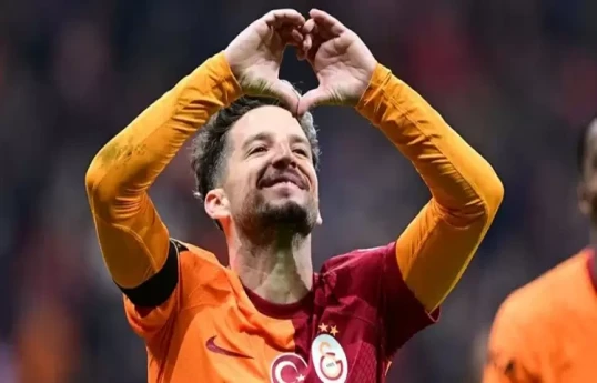 Dris Mertens Kimdir? "Qalatasaray"ın Karyerasını Bitirən Maestrosu