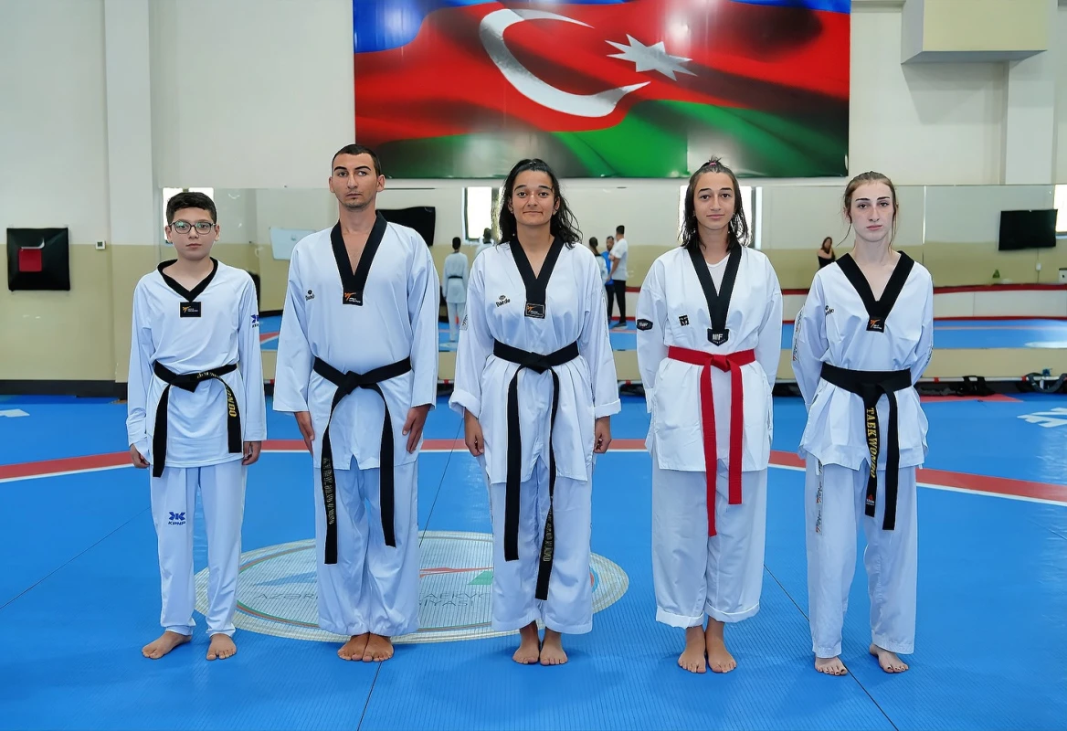 Deflimpiya üzrə milli komandanın məşqçi heyətinin təqdimatı baş tutub - FOTO 