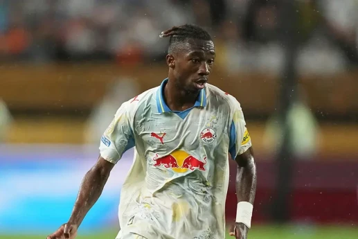 “Fənərbaxça”nın yeni transferi İstanbulda 