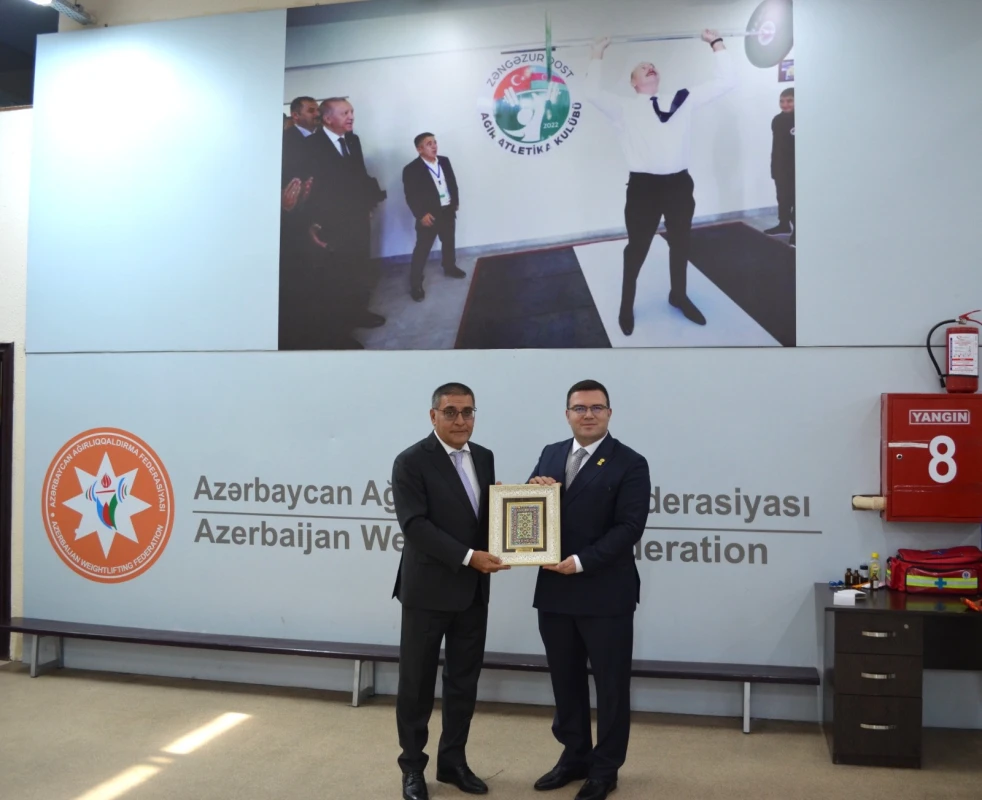 Avropa Ağırlıqqaldırma Federasiyasının prezidenti AAF rəhbərliyi ilə görüşüb - FOTO 