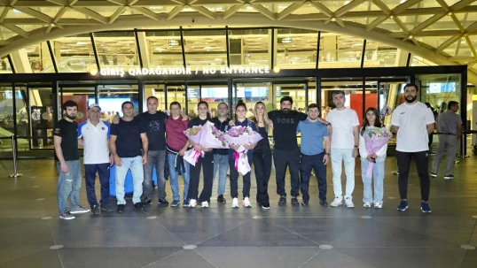 Güləşçilərimiz Vətənə qayıdıb