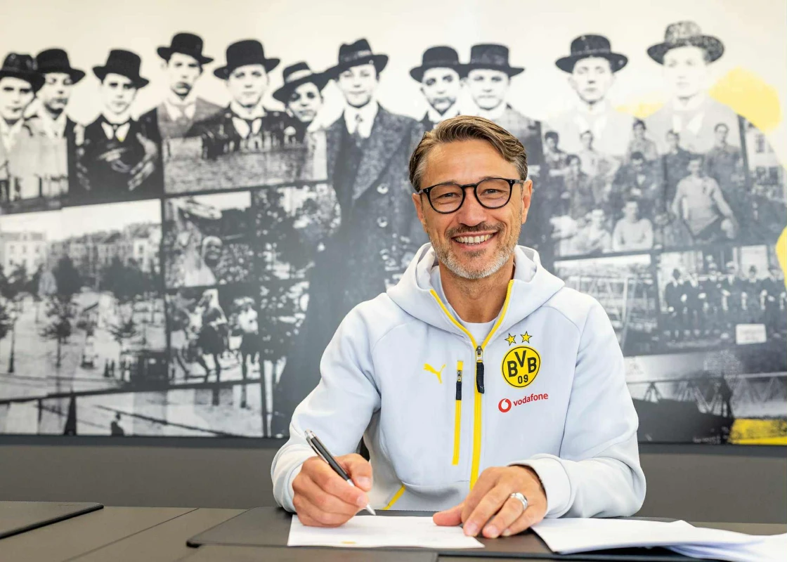 "Dortmund”da yeni müqavilə - RƏSMİ 